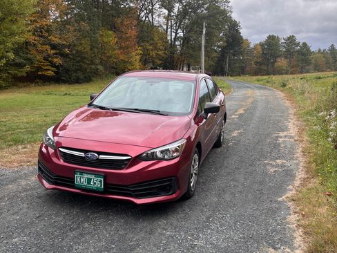 Used 2021 Subaru Impreza 2.0i image 1