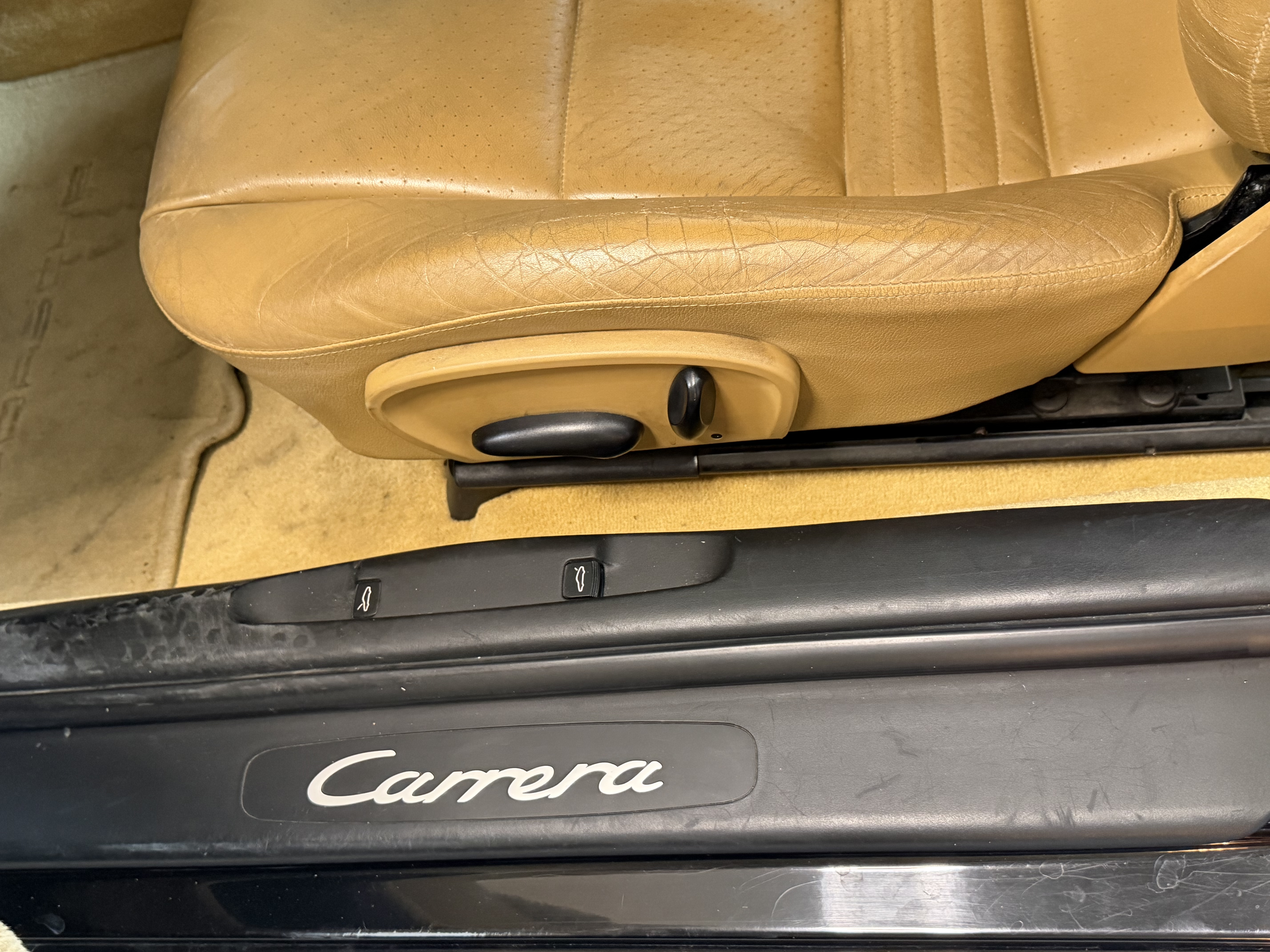 Used 2001 Porsche 911 GT3 RS image 20