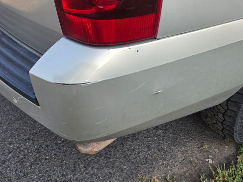 Used 2007 Chevrolet Suburban 2500 LT w/ LT Preferred Equipment Group image 30