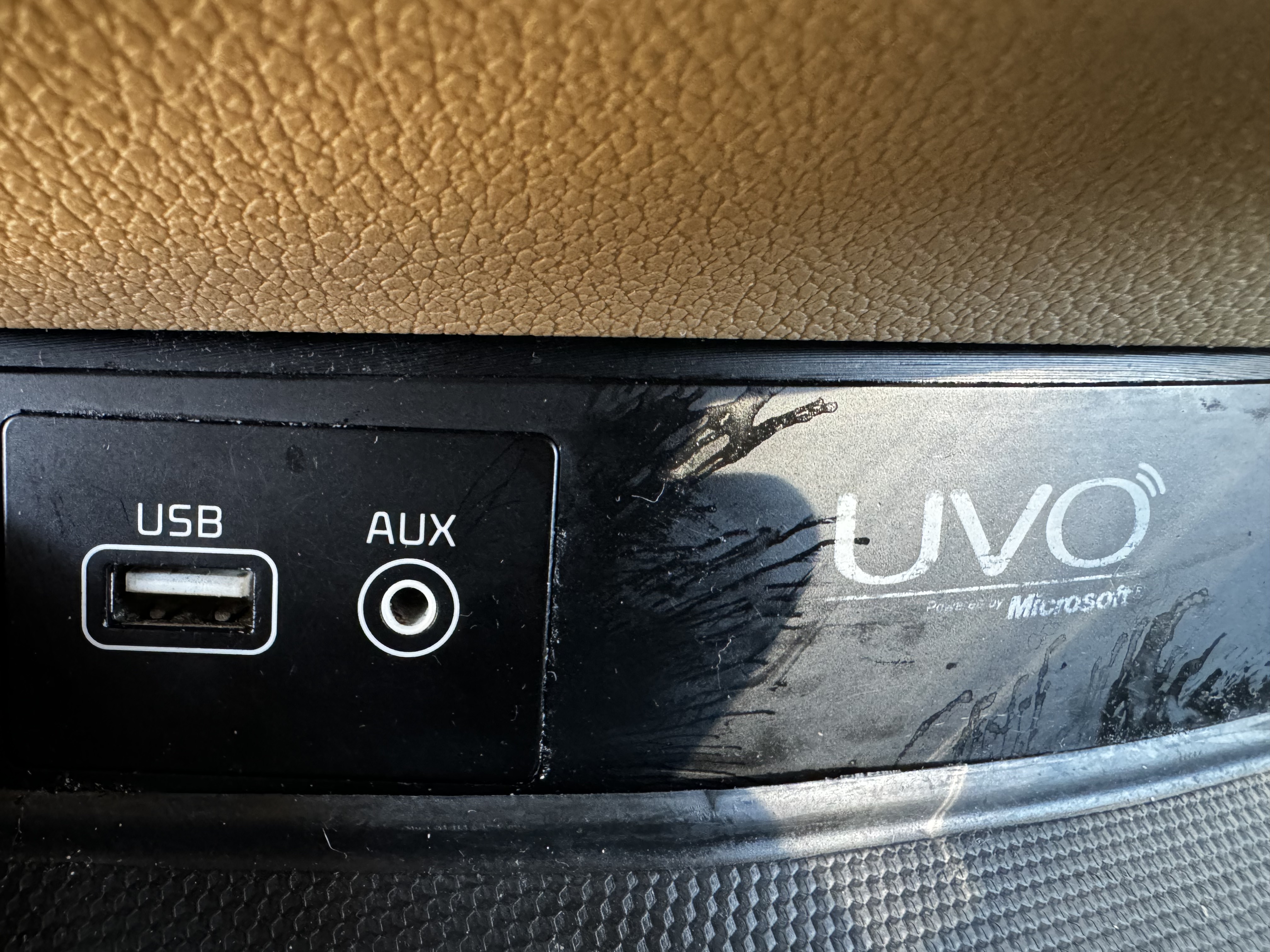 Used 2016 Kia Sedona LX w/ LX Convenience Package FWD image 8