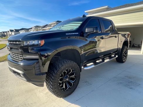 Used 2020 Chevrolet Silverado 1500 RST image 1