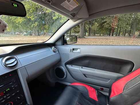 Used 2007 Ford Mustang GT Premium image 23