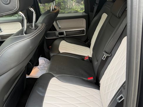 Used 2024 Mercedes-Benz G 63 AMG 4MATIC image 12