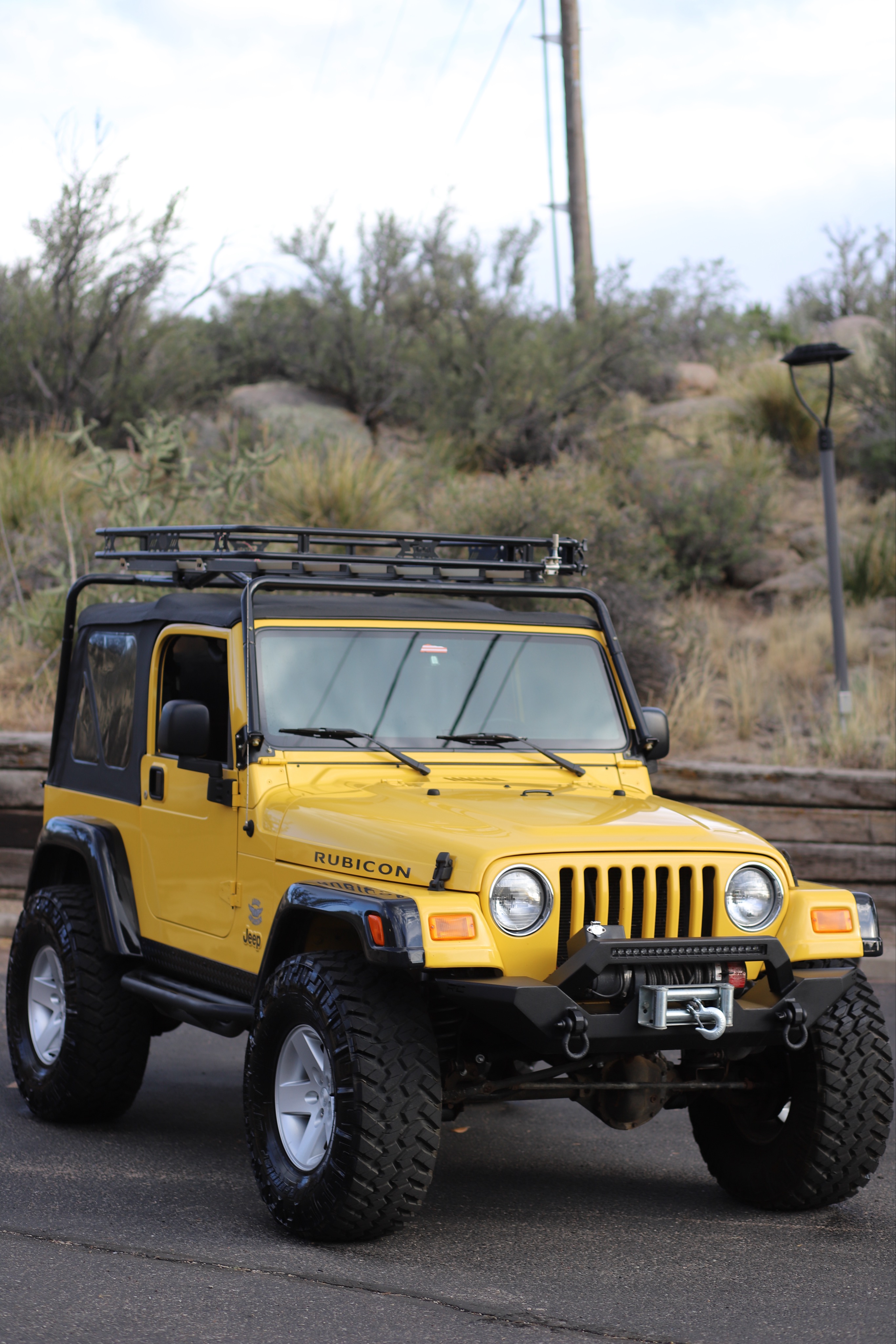 Used 2004 Jeep Wrangler Rubicon AWD/4WD image 2