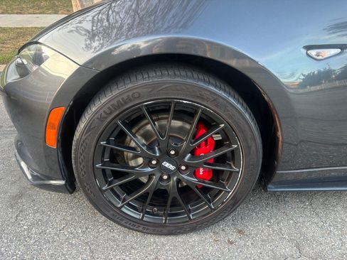 Used 2016 MAZDA MX-5 Miata Club w/ Brembo/BBS Package image 19