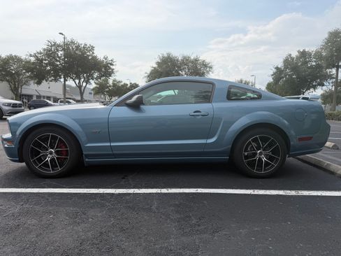 Used 2006 Ford Mustang GT Premium RWD image 10