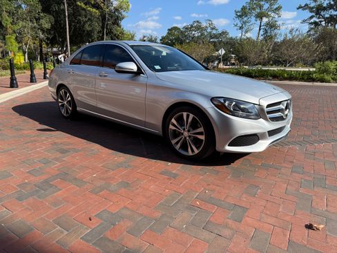 Used 2016 Mercedes-Benz C 300 Sedan image 12