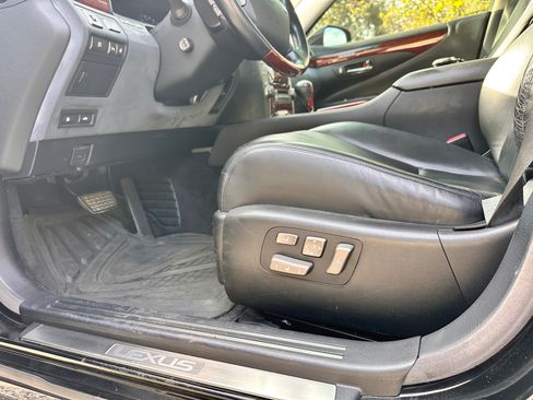 Used 2009 Lexus LS 460 image 9