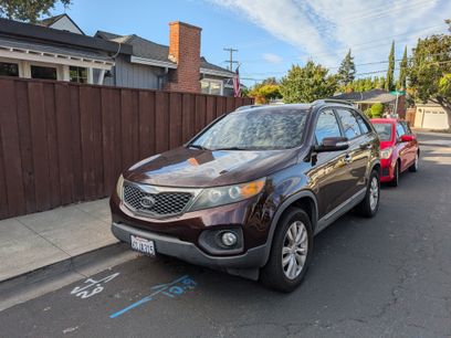 Used 2011 Kia Sorento EX w/ Premium Pkg