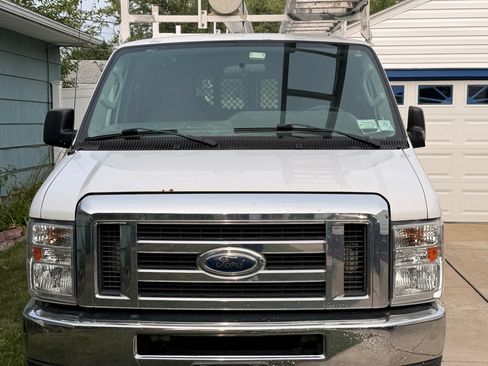 Used 2014 Ford E-250 and Econoline 250 w/ Commercial Cargo Van Package RWD image 1