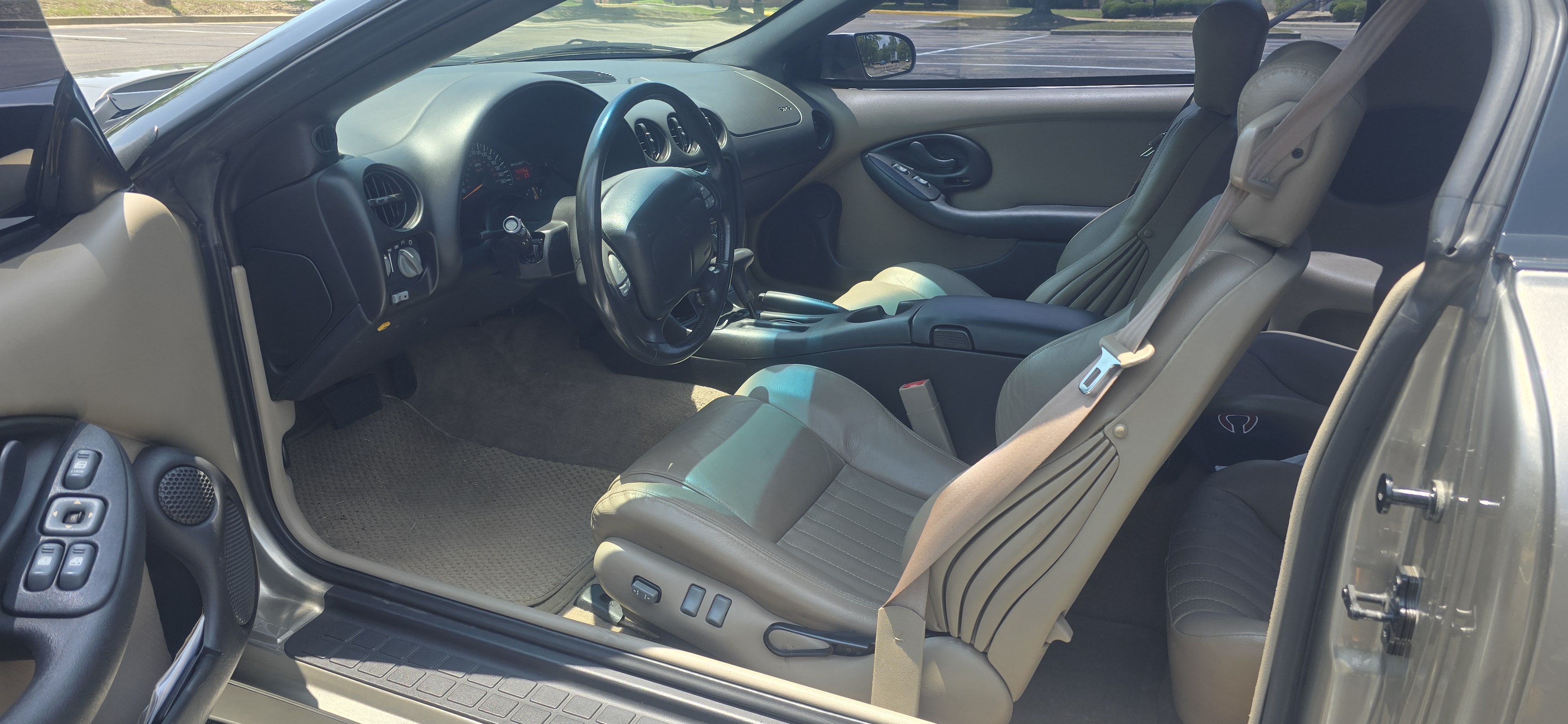 Used 2002 Pontiac Firebird Trans Am RWD image 11