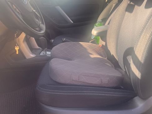 Used 2014 Subaru Forester 2.5i Premium w/ All-Weather Package image 13