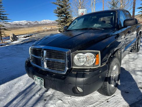 Used 2007 Dodge Dakota SLT image 5