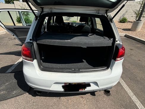 Used 2010 Volkswagen GTI 4-Door FWD image 6