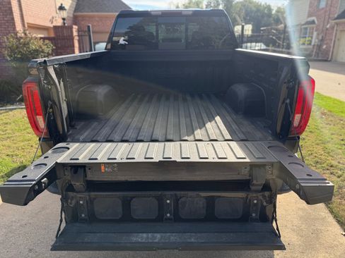Used 2019 GMC Sierra 1500 AT4 image 11