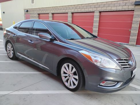 Used 2013 Hyundai Azera w/ Technology Pkg image 14