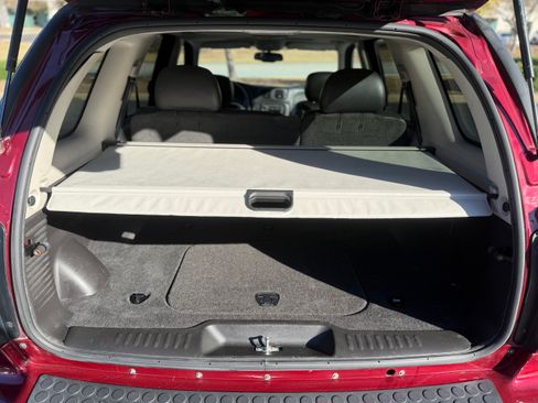 Used 2008 Chevrolet TrailBlazer SS w/ Sun And 6-Disc Cd Package image 16