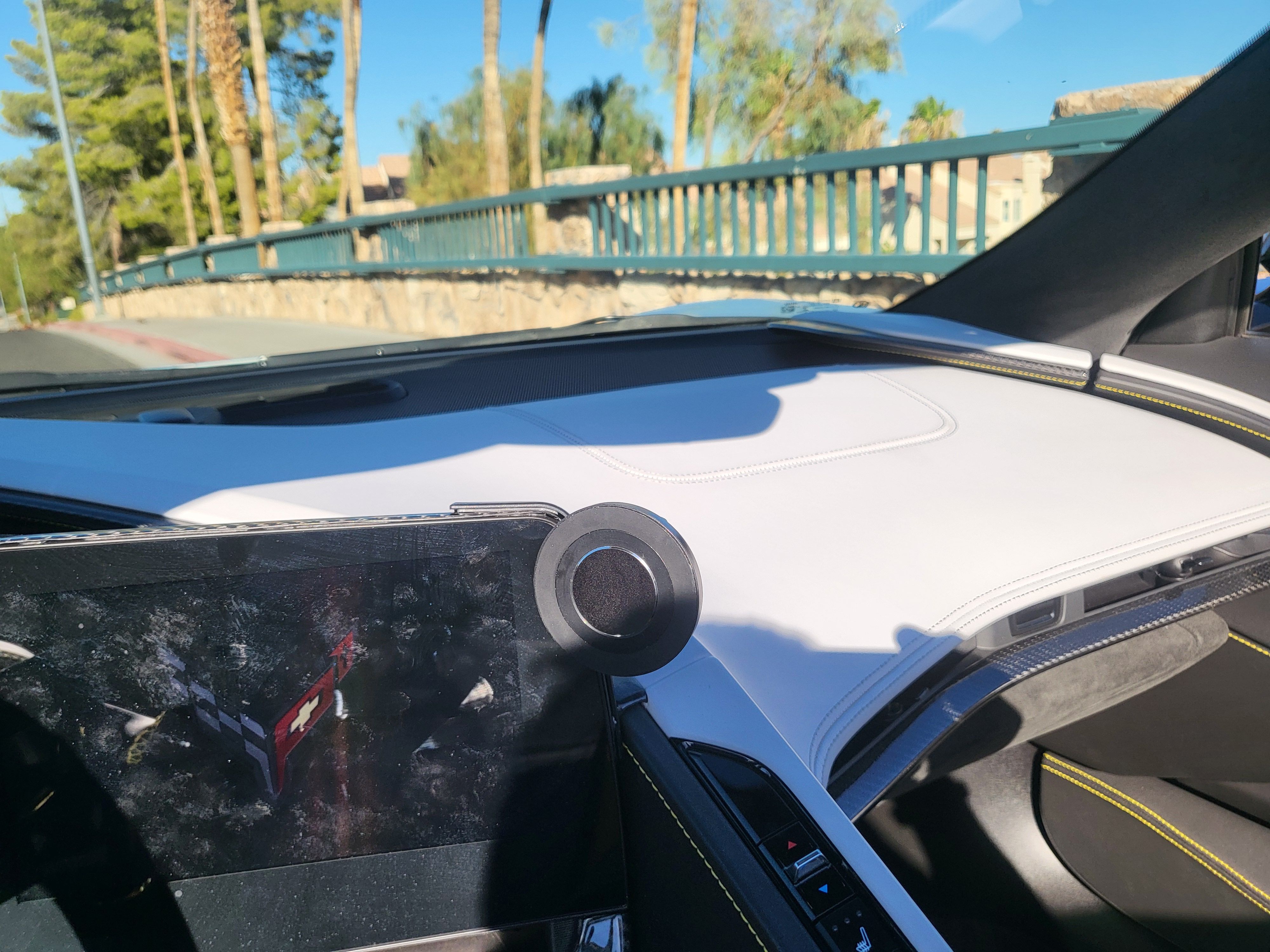 Used 2021 Chevrolet Corvette Stingray Premium Conv w/ Z51 Performance Package RWD image 21