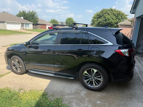 Used 2017 Acura RDX AWD w/ Advance Package image 1