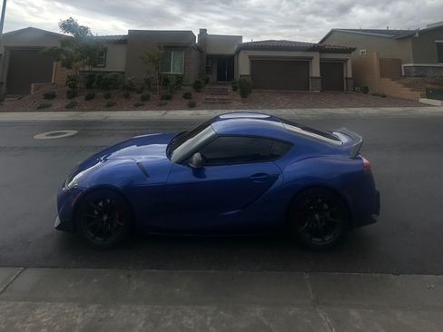 Used 2025 Toyota Supra Premium image 6