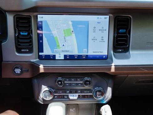 Used 2023 Ford Bronco Outer Banks image 21