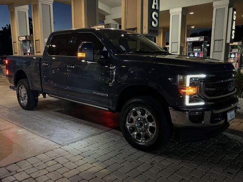 Used 2021 Ford F250 King Ranch w/ King Ranch Ultimate Package image 4