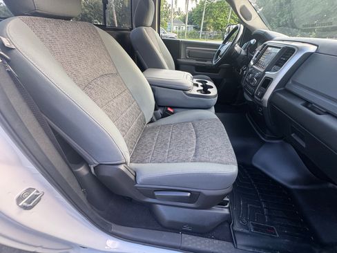 Used 2018 RAM 3500 SLT w/ Popular Equipment Group AWD/4WD image 10