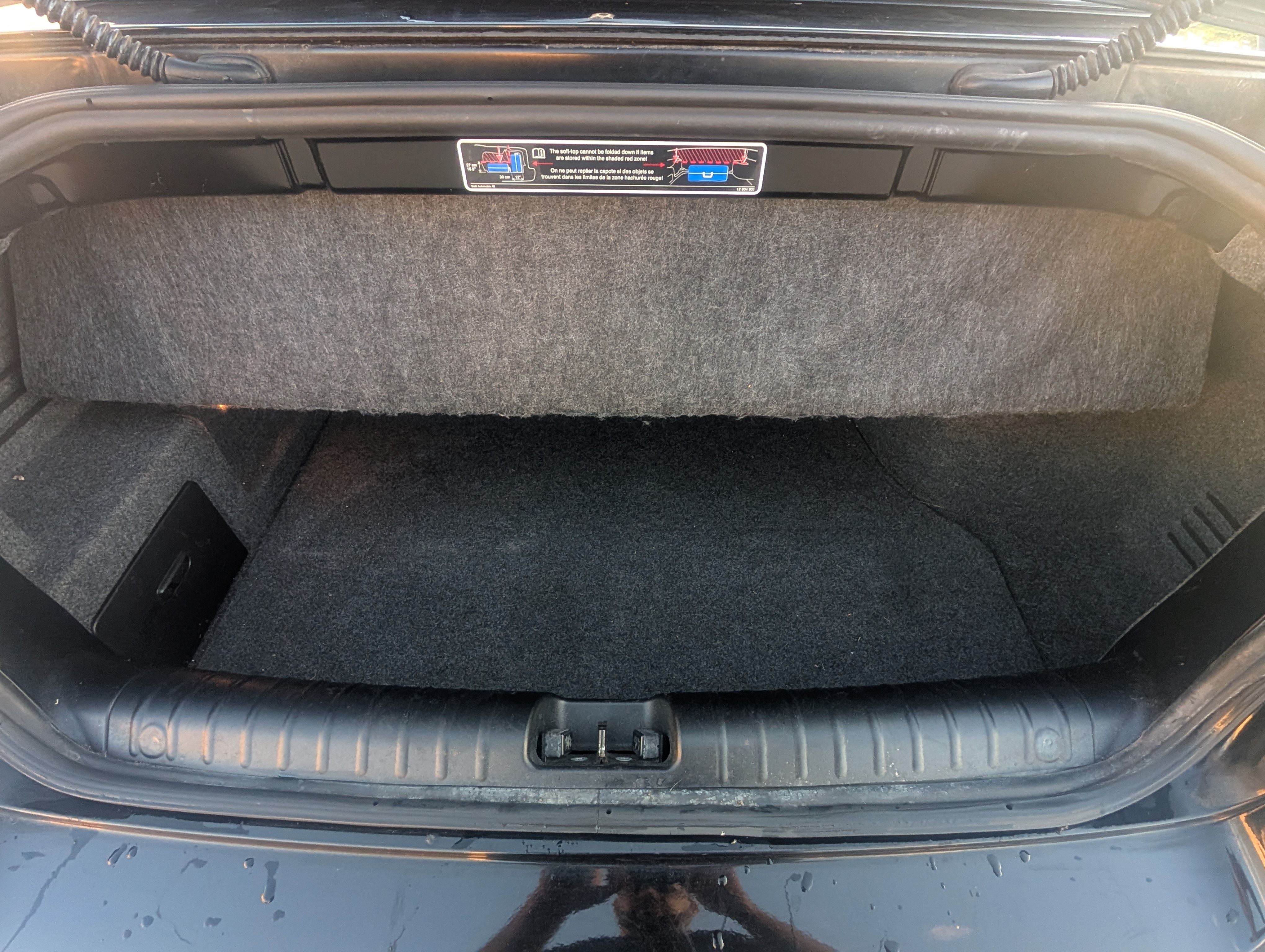 Used 2011 Saab 9-3 Aero FWD image 11