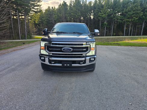 Used 2022 Ford F350 Lariat w/ Chrome Package AWD/4WD image 11