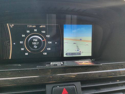 Used 2009 BMW 328i Convertible image 4