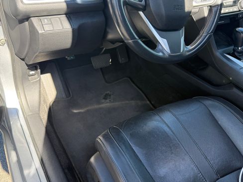 Used 2017 Honda Civic EX-L image 16