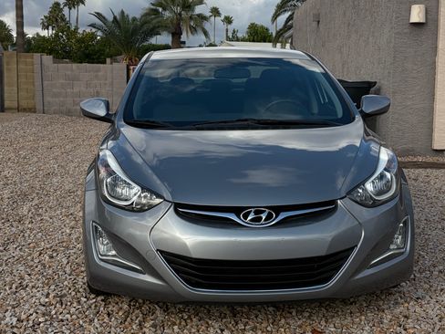 Used 2015 Hyundai Elantra SE w/ Option Group 02 image 1