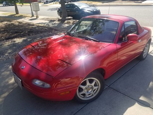 Used 1994 MAZDA MX-5 Miata image 1