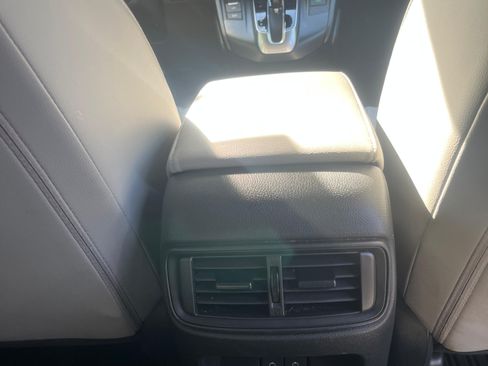 Used 2019 Honda CR-V EX-L image 16