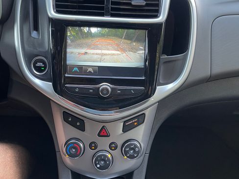 Used 2017 Chevrolet Sonic Premier image 16