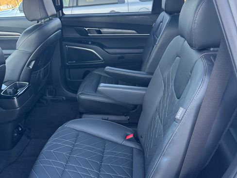Used 2024 Kia Telluride SX Prestige X-Pro image 20