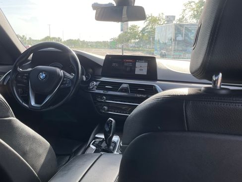 Used 2017 BMW 530i RWD image 26