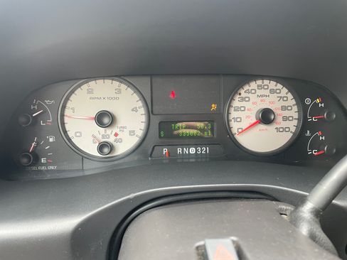 Used 2006 Ford F350 Lariat AWD/4WD image 9