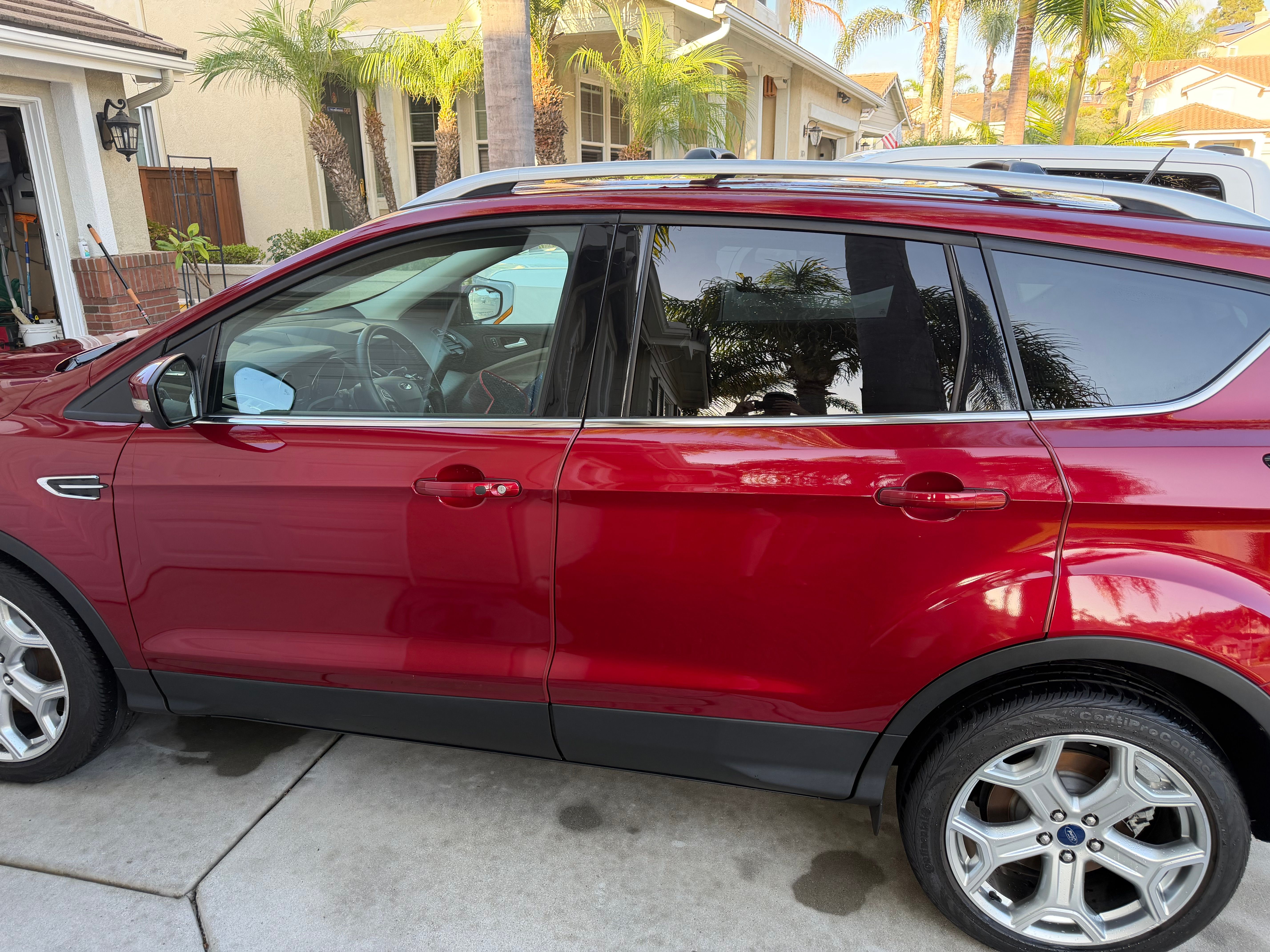 Used 2017 Ford Escape Titanium w/ Equipment Group 301A FWD image 11