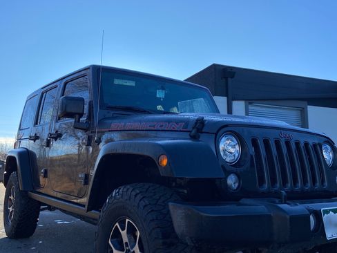 Used 2018 Jeep Wrangler Unlimited Rubicon w/ Max Tow Package image 1