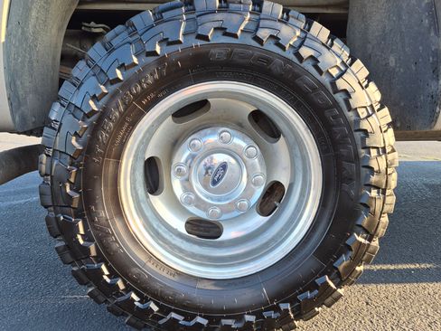 Used 2006 Ford F350 Lariat image 5