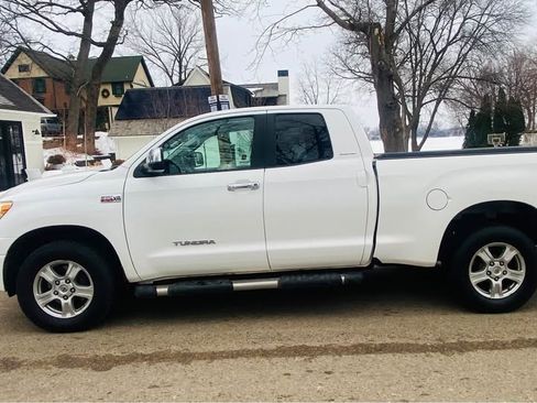 Used 2008 Toyota Tundra Limited image 2