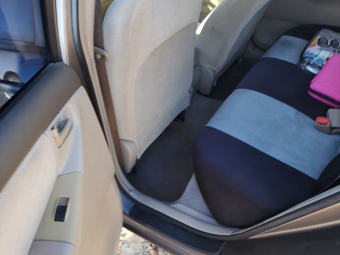 Used 2007 Toyota Corolla CE image 9