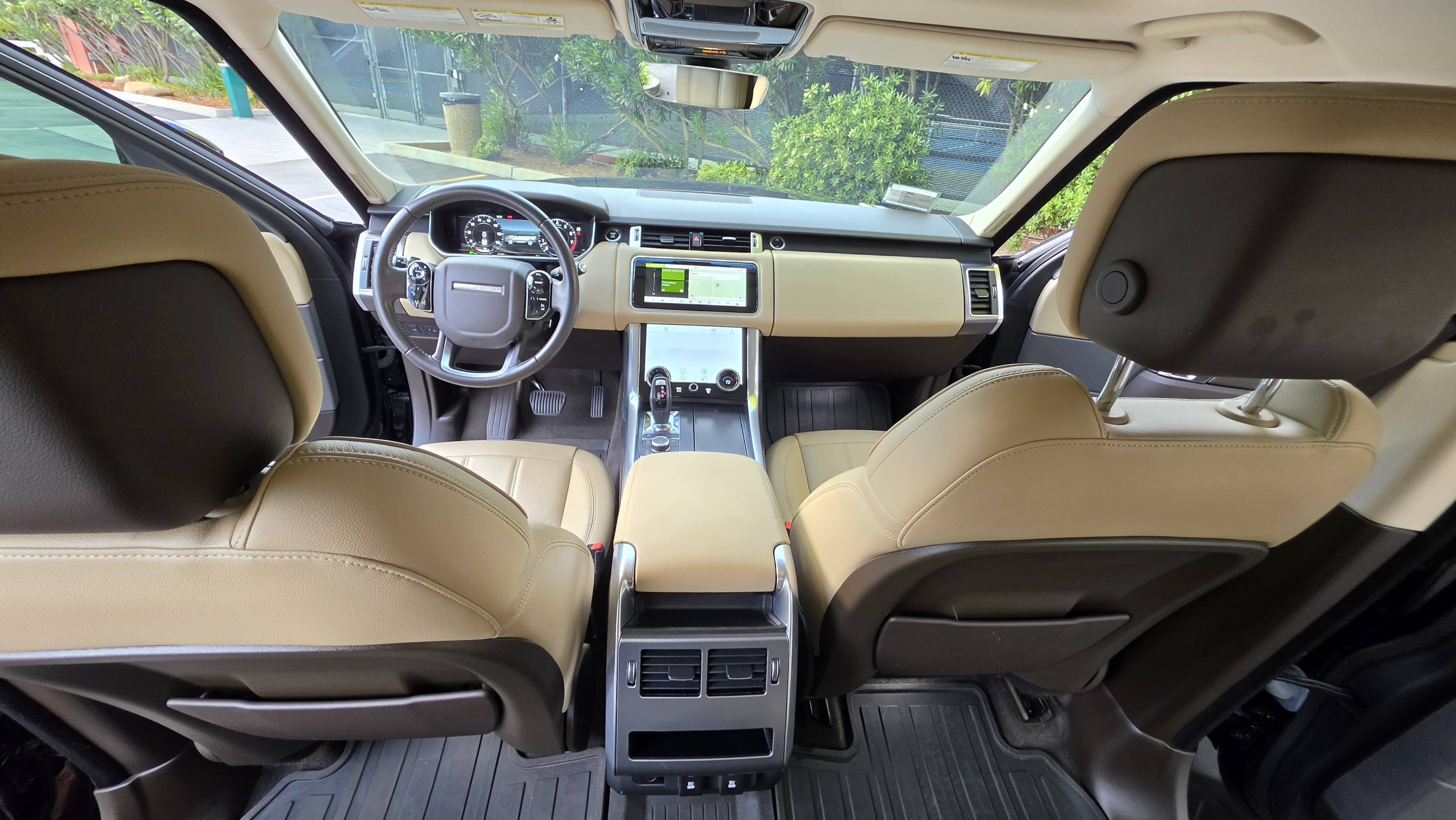 Used 2019 Land Rover Range Rover Sport SE AWD/4WD image 16