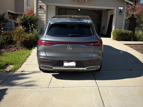 Used 2025 Mercedes-Benz EQE 350+ SUV image 4