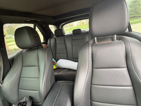 Used 2021 Mercedes-Benz GLE 350 4MATIC image 15