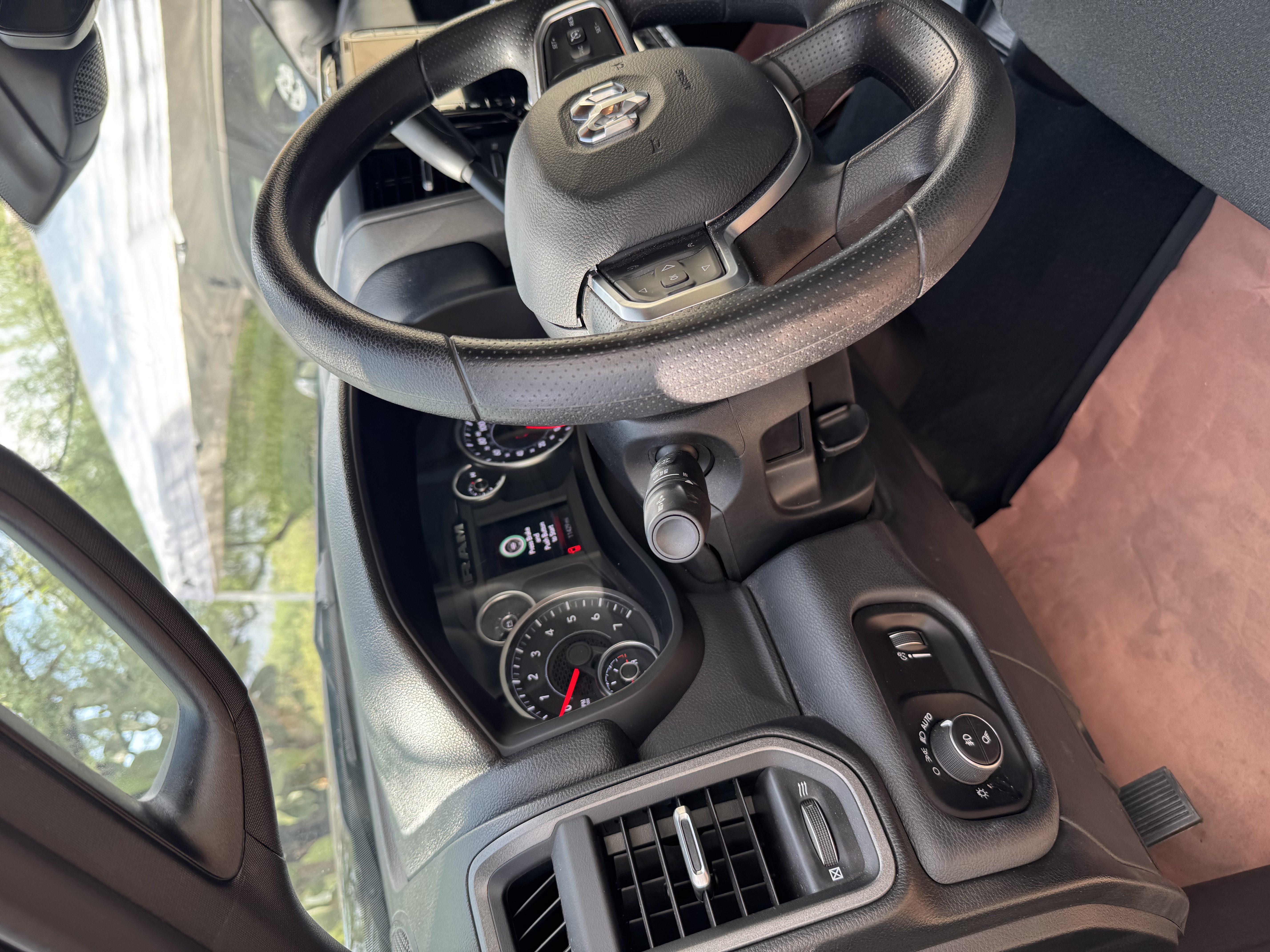 Used 2025 RAM 2500 Tradesman AWD/4WD image 6