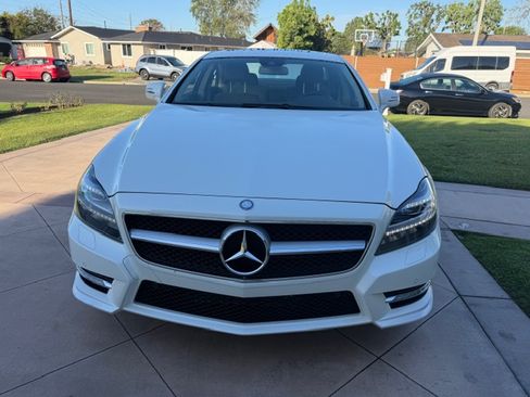 Used 2013 Mercedes-Benz CLS 550 image 4