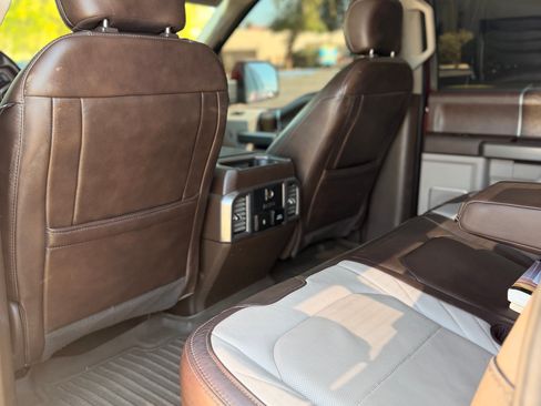 Used 2019 Ford F150 Limited w/ Trailer Tow Package image 11