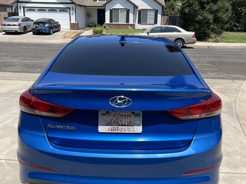 Used 2018 Hyundai Elantra SEL FWD image 6
